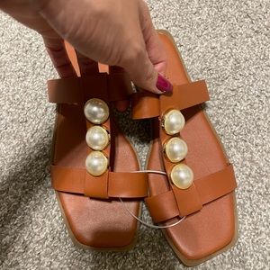 Olivia Miller sandals